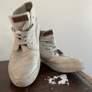 Cream/white high top Bangs Shoes.